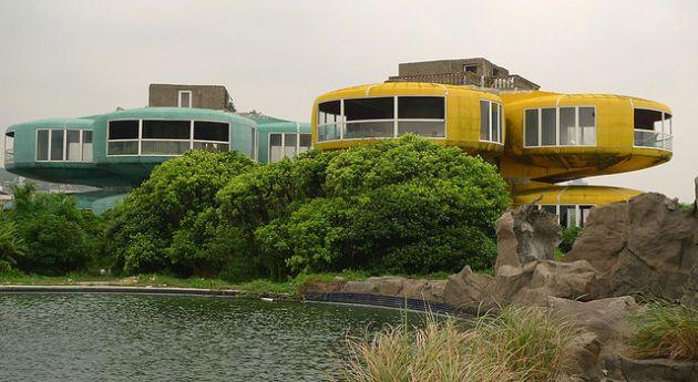 ufo houses taiwan2